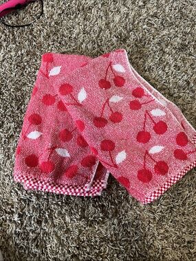 DC Cherry Print White and Red Hand Towels